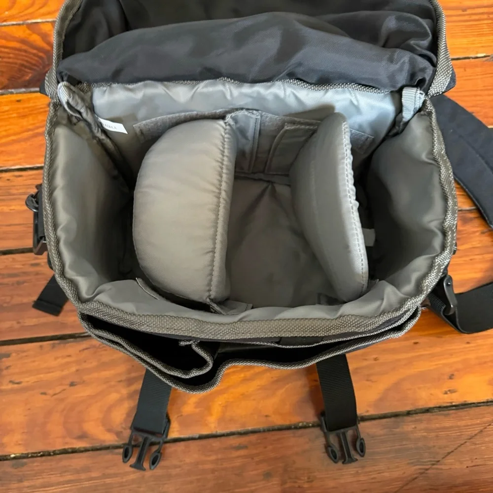 Canon padded camera